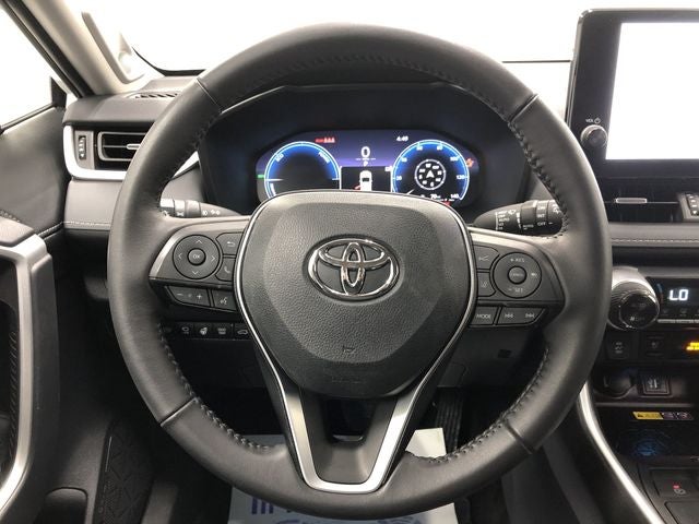 2023 Toyota RAV4 HYBRID Limited