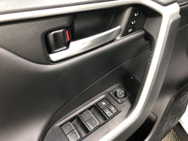 2023 Toyota RAV4 HYBRID Limited