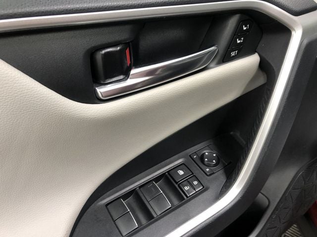 2021 Toyota RAV4 HYBRID Limited