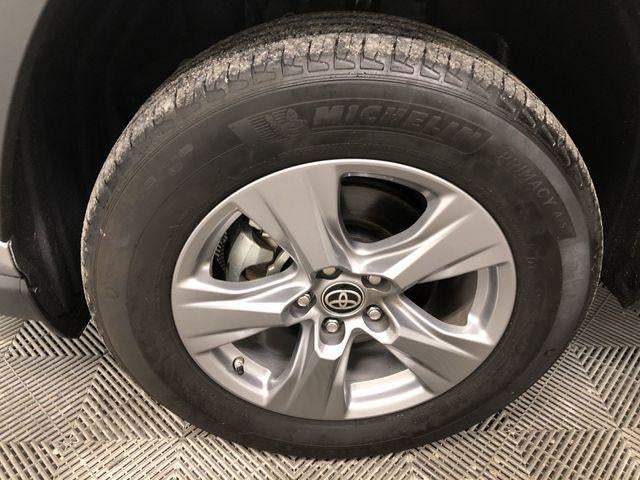 2023 Toyota RAV4 HYBRID LE