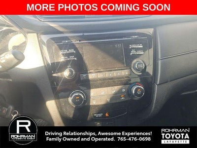 2017 Nissan Rogue S