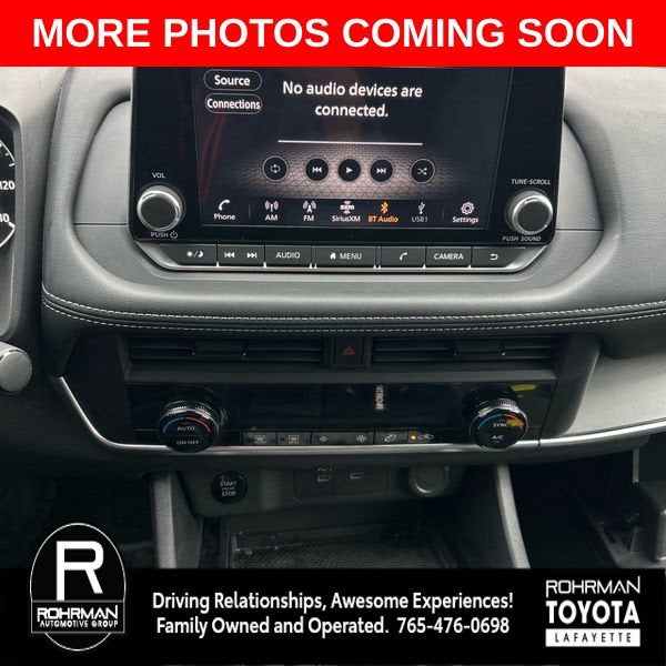 2026 Nissan Rogue SV