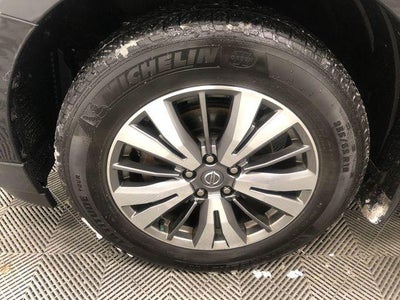 2020 Nissan Pathfinder SV