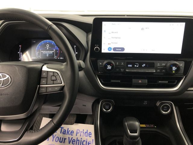 2024 Toyota GRAND HIGHLANDER XLE