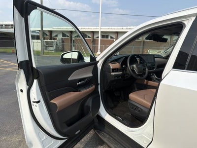 2025 Toyota Grand Highlander Platinum