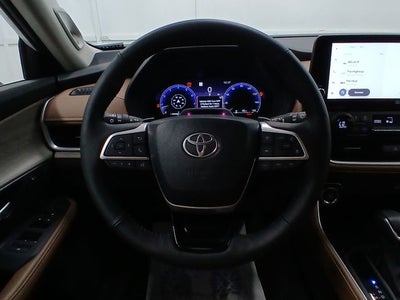 2026 Toyota GRAND HIGHLANDER Platinum