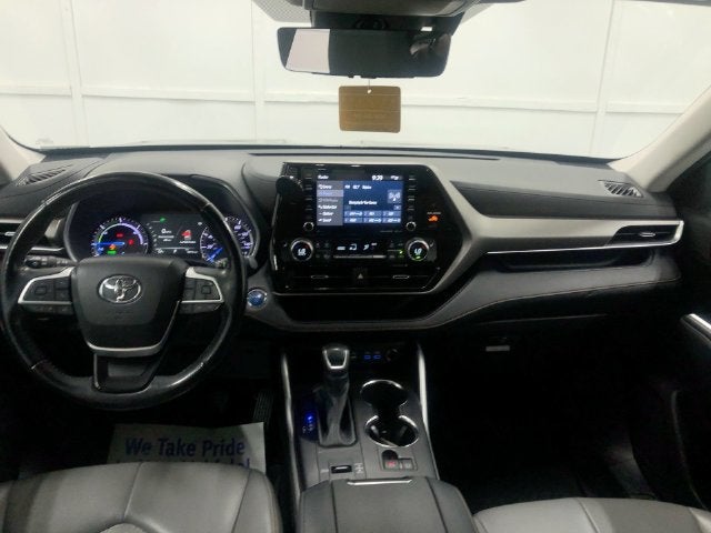 2022 Toyota Highlander Hybrid Bronze Edition