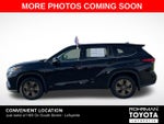 2022 Toyota Highlander Hybrid Bronze Edition