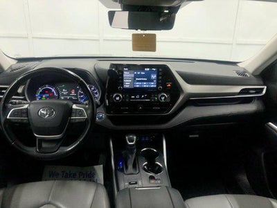 2022 Toyota Highlander Hybrid Bronze Edition