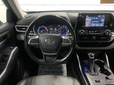 2022 Toyota Highlander Hybrid Bronze Edition