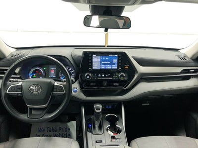 2022 Toyota Highlander Hybrid LE