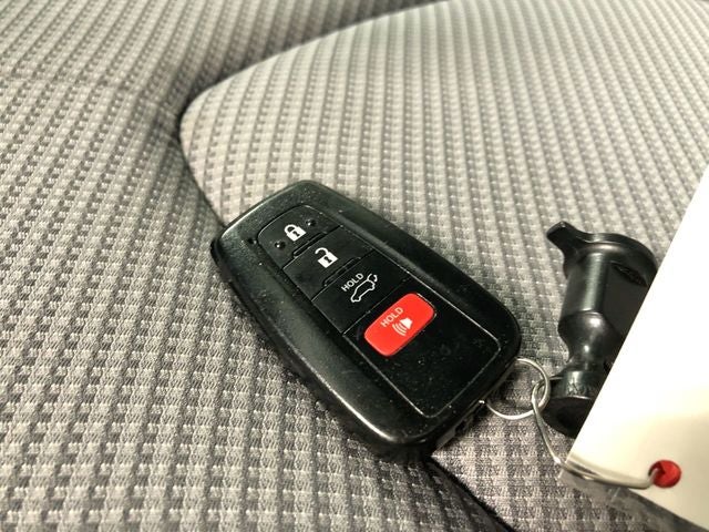 2022 Toyota Highlander Hybrid LE