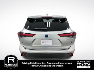 2022 Toyota Highlander Hybrid LE