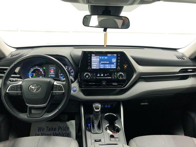 2022 Toyota Highlander Hybrid LE