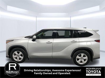 2022 Toyota Highlander Hybrid LE