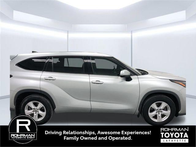 2022 Toyota Highlander Hybrid LE