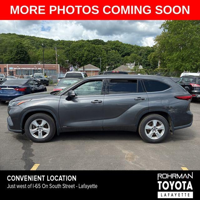 2022 Toyota Highlander Hybrid LE