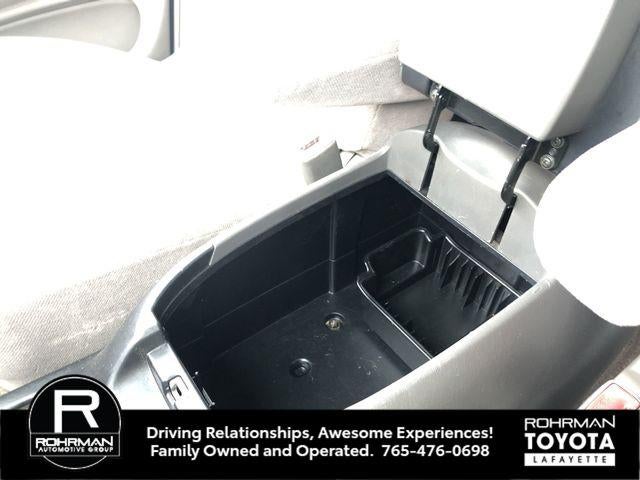 2002 Toyota SEQUOIA SR5 SR5