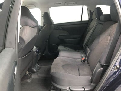 2020 Toyota Highlander LE