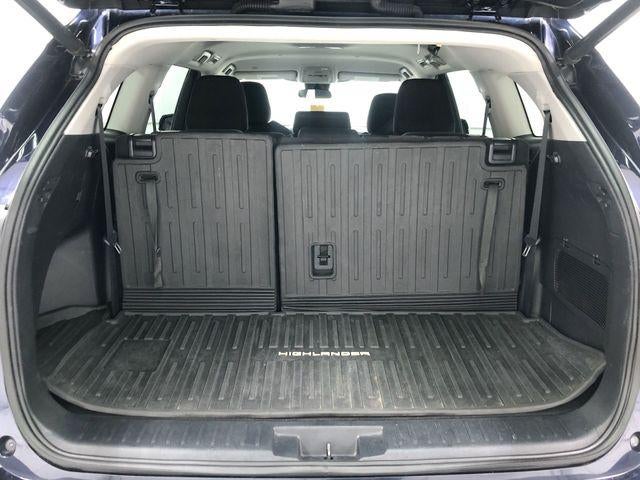 2020 Toyota Highlander LE