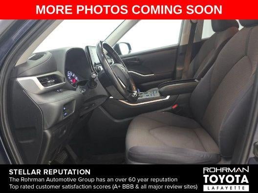 2020 Toyota Highlander LE