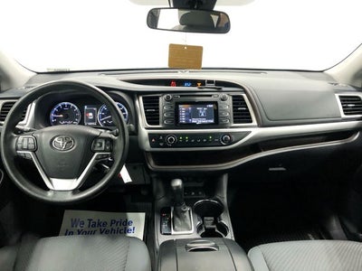 2017 Toyota Highlander LE
