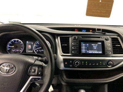 2017 Toyota Highlander LE
