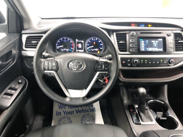 2019 Toyota HIGHLANDER LE V6 AWD LE