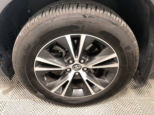 2019 Toyota HIGHLANDER LE V6 AWD LE