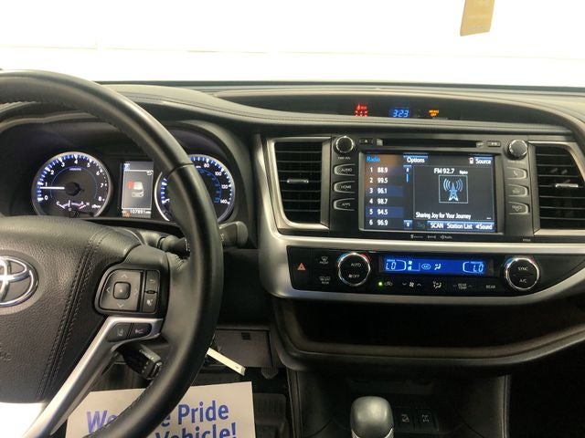 2017 Toyota Highlander LE Plus