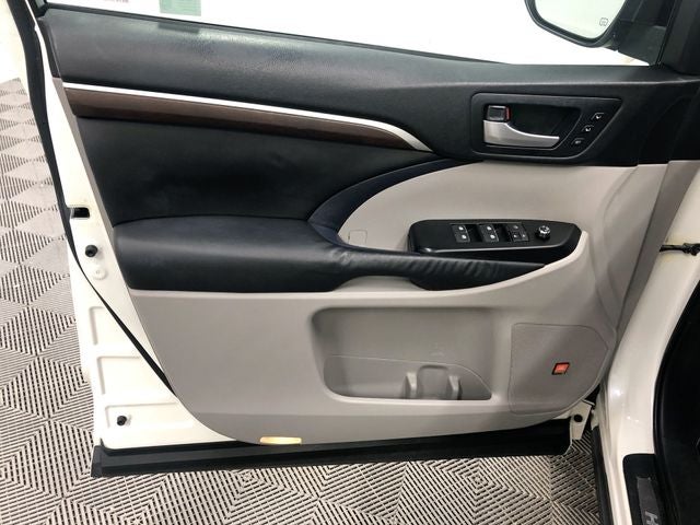 2014 Toyota HIGHLANDER Limited Platinum V6