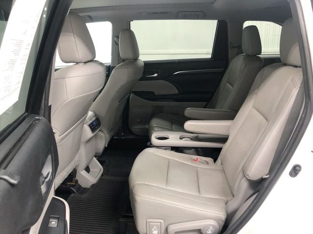 2014 Toyota HIGHLANDER Limited Platinum V6