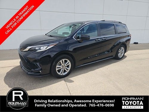 2022 Toyota Sienna XSE 7 Passenger