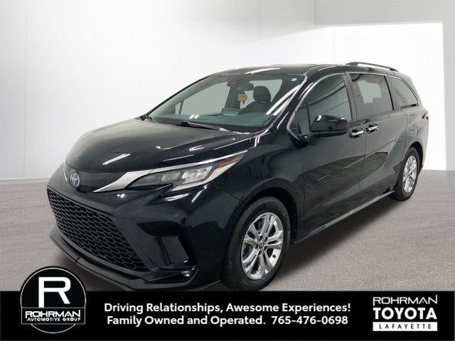 2022 Toyota Sienna XSE 7 Passenger
