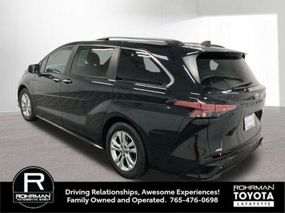 2022 Toyota Sienna XSE 7 Passenger