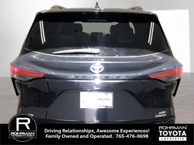 2022 Toyota Sienna XSE 7 Passenger