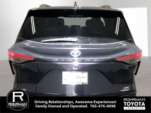 2022 Toyota Sienna XSE 7 Passenger