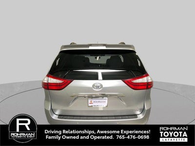 2019 Toyota Sienna Limited Premium 7 Passenger