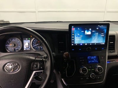 2019 Toyota Sienna Limited Premium 7 Passenger