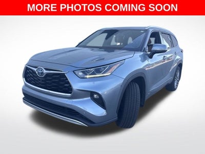 2020 Toyota Highlander Hybrid Platinum