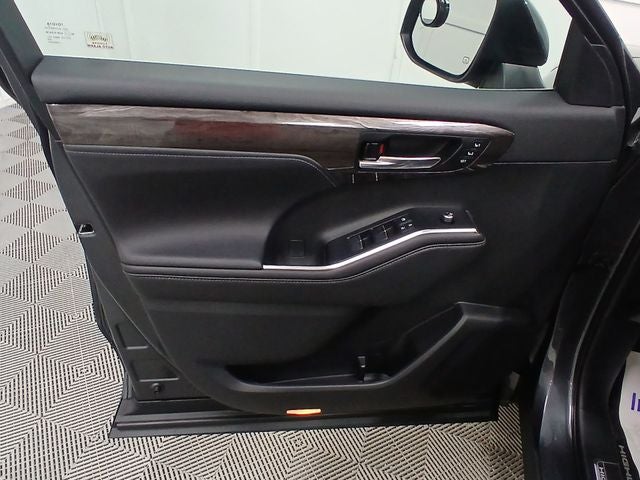 2020 Toyota HIGHLANDER HYBRD Platinum