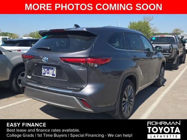 2020 Toyota Highlander Hybrid Platinum