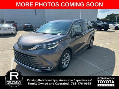 2021 Toyota Sienna Platinum 7 Passenger