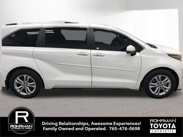 2024 Toyota SIENNA PLT AWD Platinum 7 Passenger