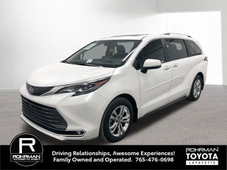 2024 Toyota Sienna Platinum 7 Passenger