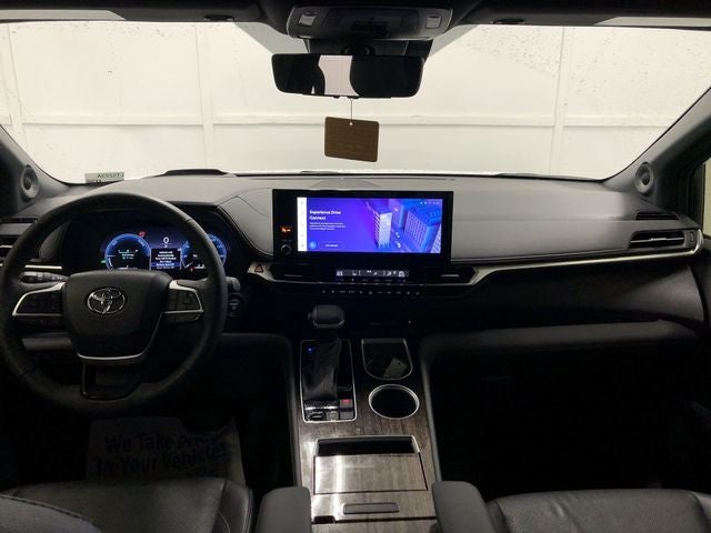 2025 Toyota SIENNA PLT AWD Platinum 7 Passenger