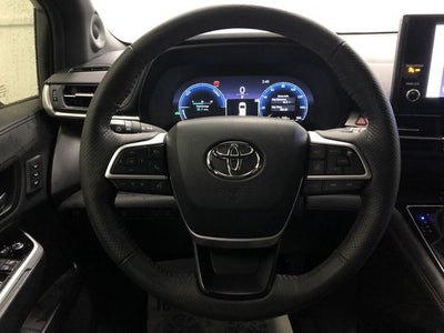 2025 Toyota SIENNA PLT AWD Platinum 7 Passenger