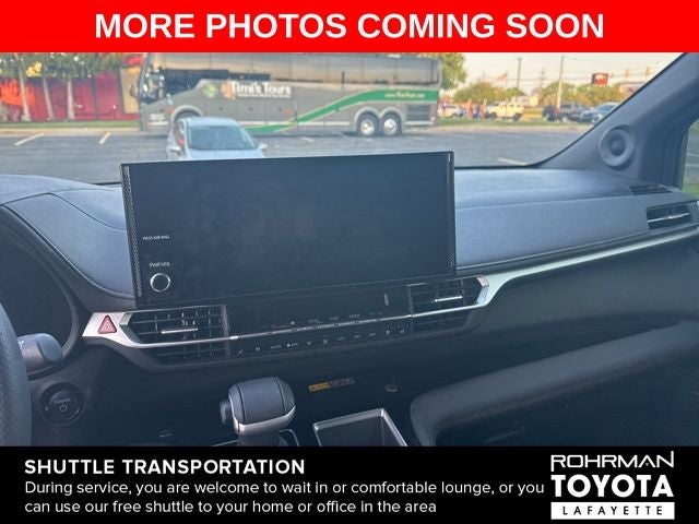 2025 Toyota Sienna Platinum 7 Passenger