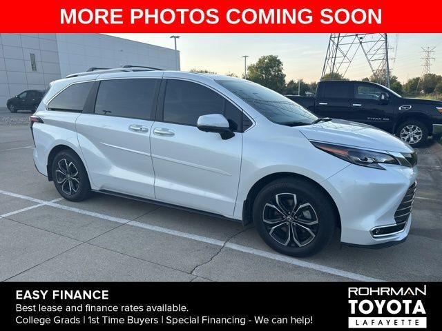 2025 Toyota SIENNA PLT AWD Platinum 7 Passenger