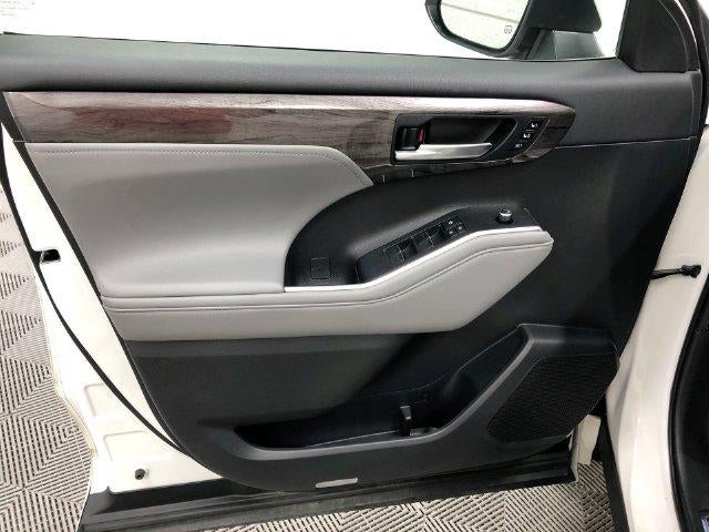 2020 Toyota Highlander Platinum